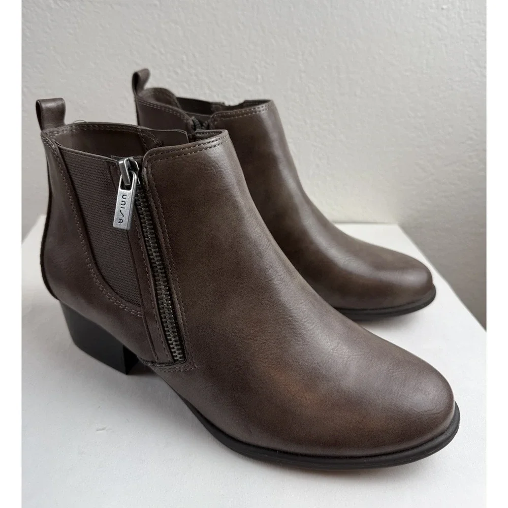 Unisa Pancey Chestnut Brown Leather Round Toe Zip Up Womens Ankle Boots Sz 7.5M